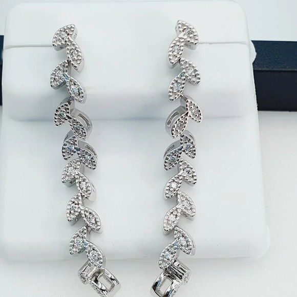 "925 Sterling Silver Cubic Zirconia Earrings, UU1P6A6120 - Picture 1 of 8